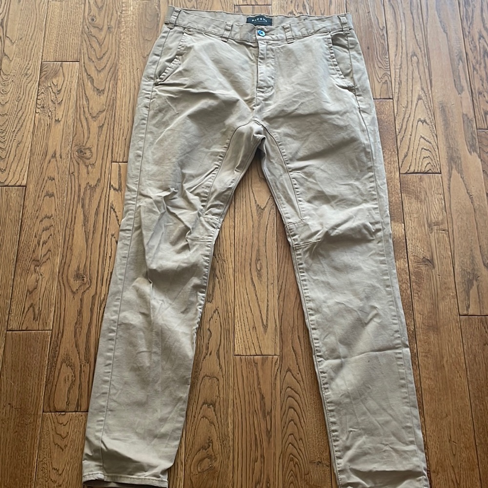 Mens tan coloured khakis/jeans